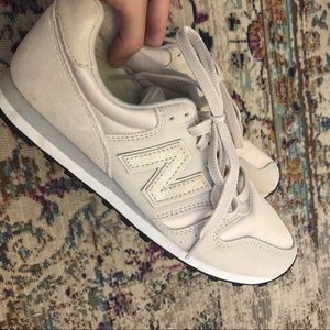 New Balance 373s
